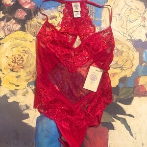 In Bloom Lingerie